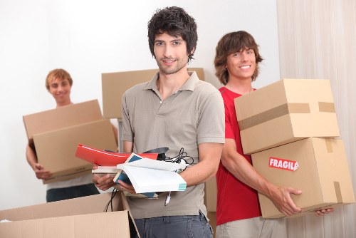 Affordable man and van in Kingston for small moves