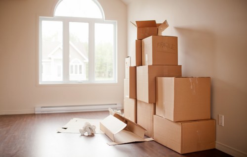 Final moving preparations for a lawful UK removals service