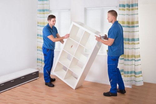 Planning a Kingston move with a suitable removal truck