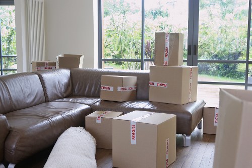 A removals van supporting student moving in Kingston